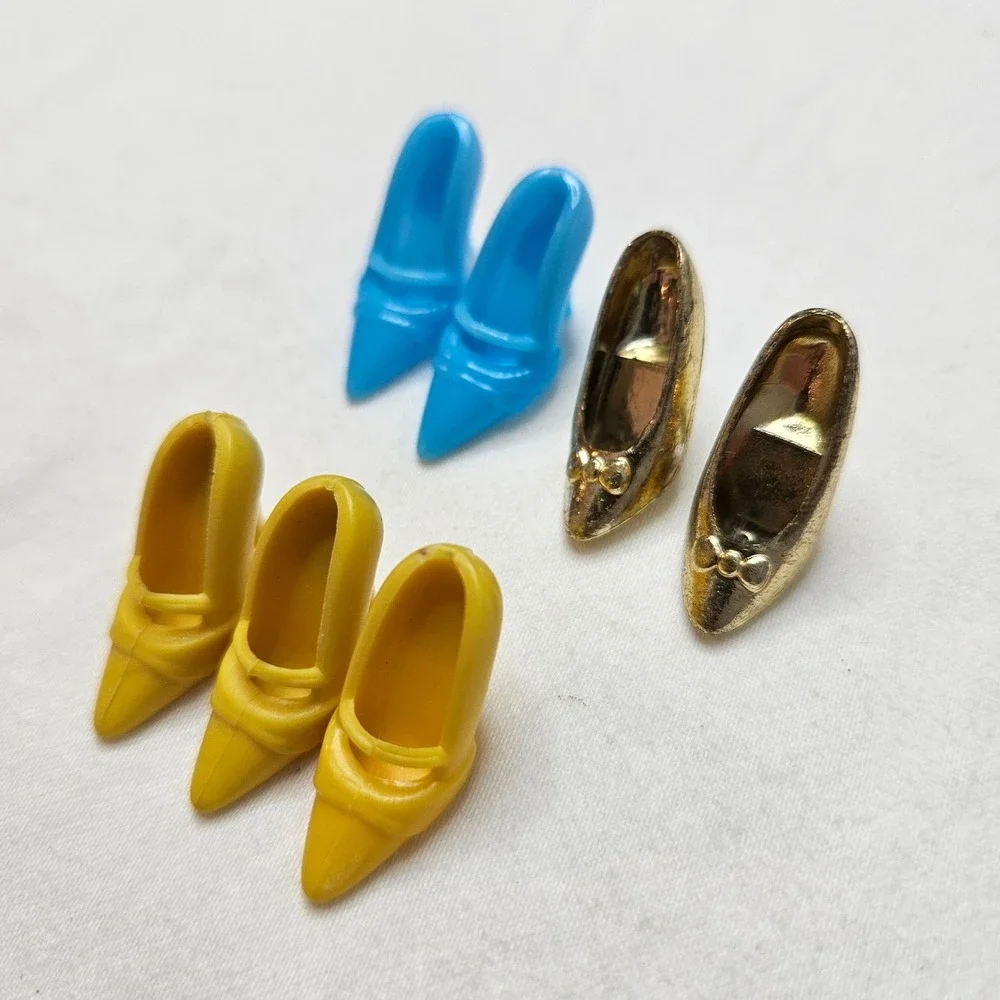 Vintage Fashion Doll High Heel Shoes Lot Blue Gold Yellow Pumps 7pc Accessory